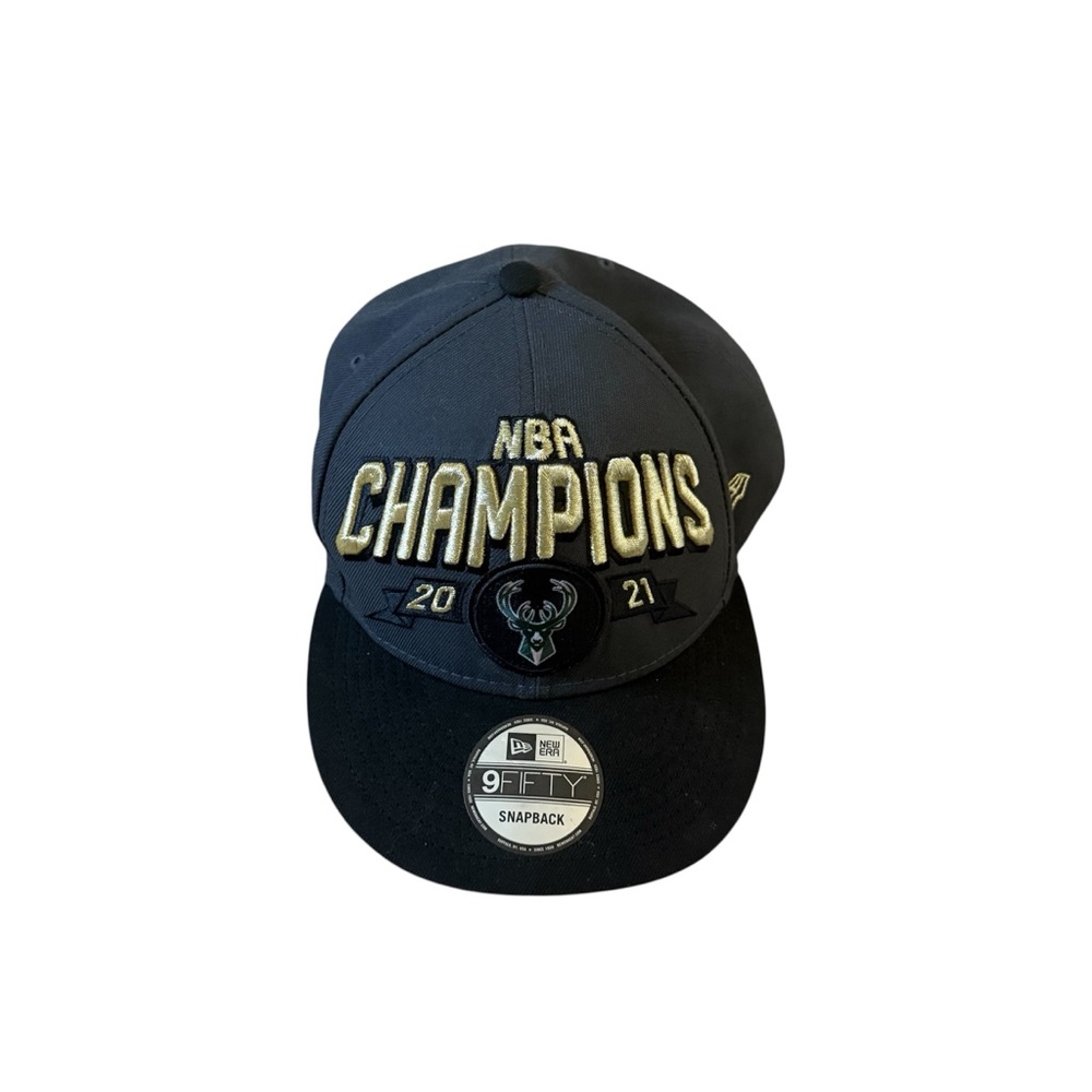NWT Milwaukee Bucks 2021 NBA Champions 9FIFTY Snapback‎ Hat Gray Black New Era